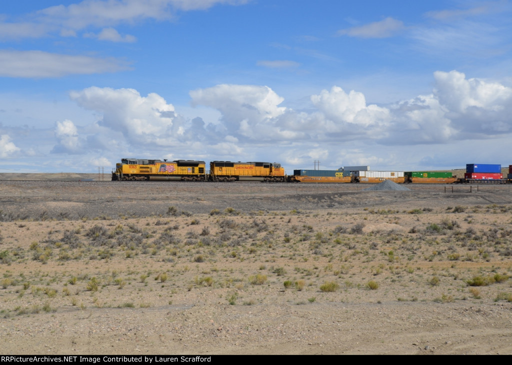 UP 8363 Westbound Intermodal